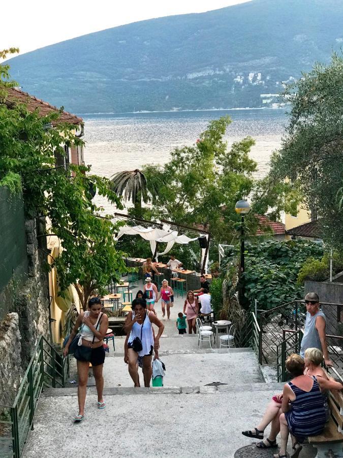 Apartment Old Town Herceg Novi Buitenkant foto