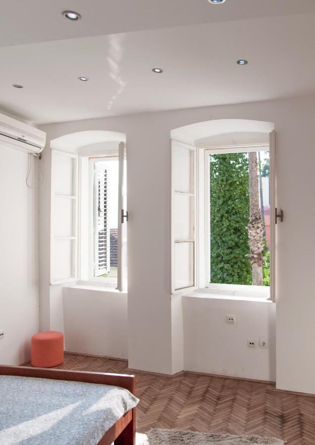Apartment Old Town Herceg Novi Buitenkant foto